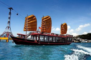 Du thuyền Hoàng Đế Emperor Cruise